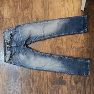 34 x 32 Levi jeans 559